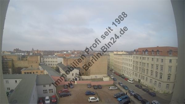 Dachgeschoß+ 3er WG tauglich+ saniert - Mietwohnung – GP --- 30.11.2016 011