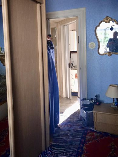 Emplacement privilégié – appartement ancien de 2 pièces loué – Photo 3