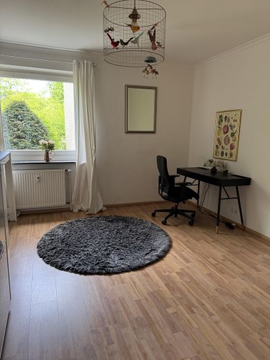 Arbeits-oder Kinderzimmer