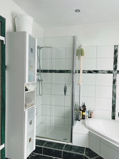 Betreiberwohnung Bad