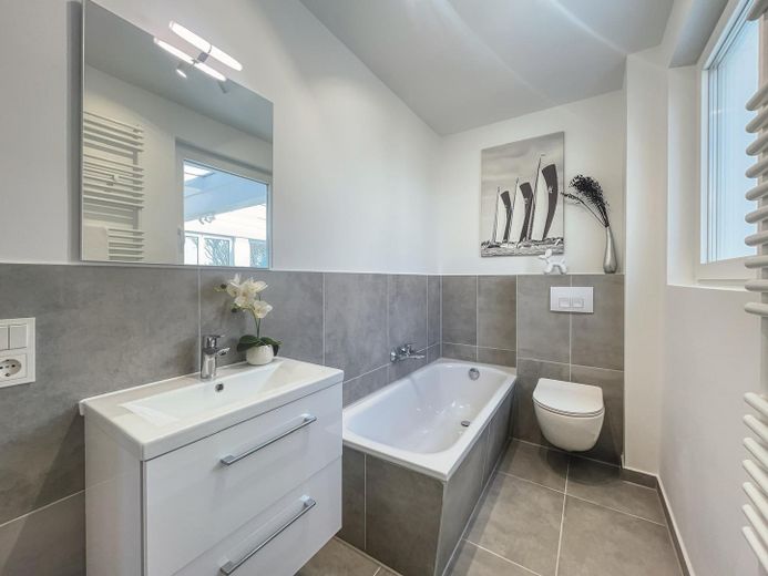 Joya sin comisión en Bergheim: casa unifamiliar completamente renovada – Foto 6
