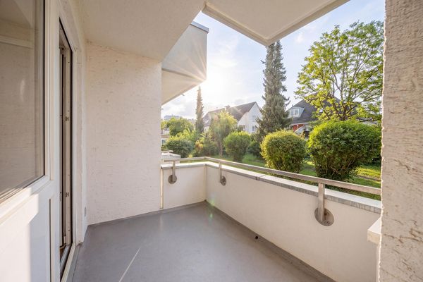 SELTENE GELEGENHEIT | 2 Zimmer Wohnung im Herzen von Schwabing, saniert, Jetzt Anfragen!