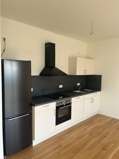 Lichtdurchflutete Traumwohnung, herrlicher Ausblick und Westbalkon - für Paare – Küche