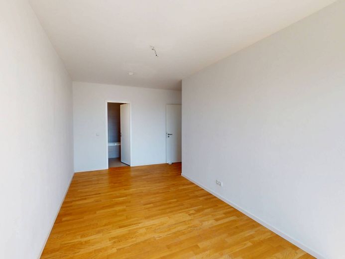 FAMILIEN AUFGEPASST: Wohntraum mit 5 Zimmern und Balkon in Berlin Lichtenberg – Ansicht II: Schlafzimmer I