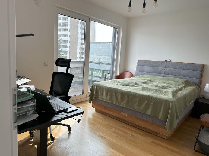 Schlafzimmer 1/Arbeitszimmer