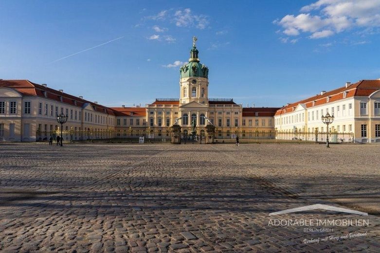 Bezugsfrei: Charmante 1-Zimmerwohnung nahe Spree und Schloss Charlottenburg, zu verkaufen – BHS 07