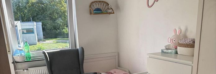 منزل متلاصق للبيع في زينسهايم، دون حق انتفاع طويل الأمد بالأرض – Schlafzimmer 2