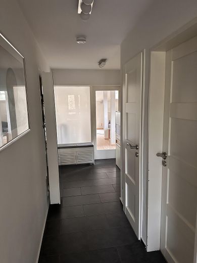 Flur Richtung Wohnzimmer