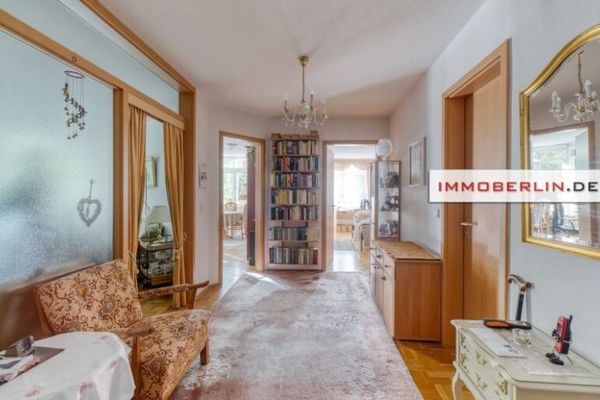 IMMOBERLIN.DE - Traumhafte Lage! Lichtdurchflutete Wohnung mit Südloggia & Lift
