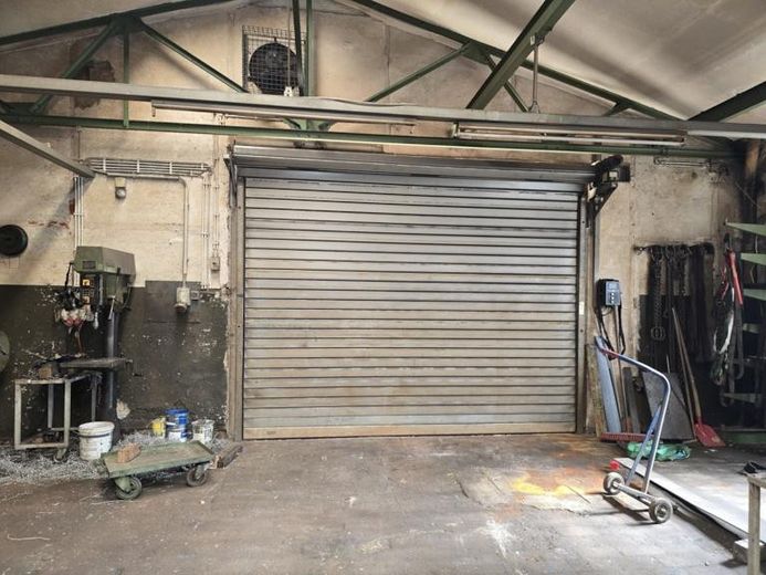 Gewerbe-/Lagerhalle | Kran | 400 V | LKW-Zufahrt | Nähe A1 – Foto 5