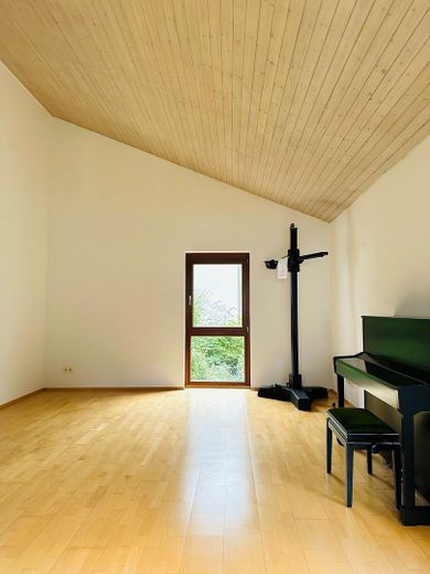 Wunderschönes freistehendes Einfamilienhaus – Foto 5