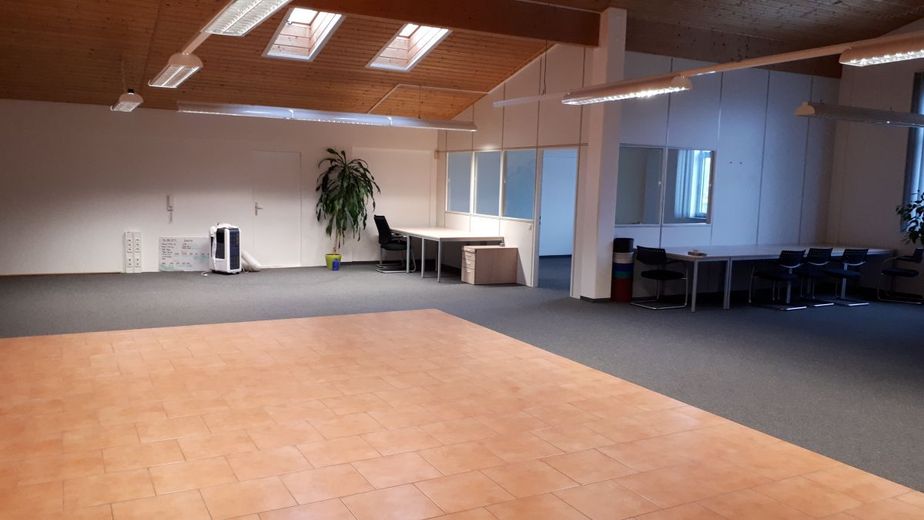 repräsentative Büro- und Praxisfläche – Büro gesamt OG