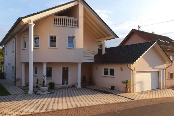 Exclusieve architectenvilla – wonen op het hoogste niveau in Ottweiler!