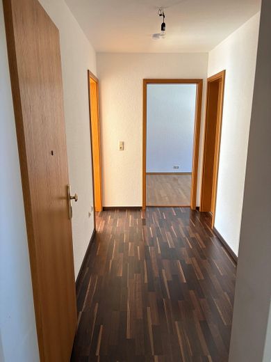 *TOP* atrakcyjne, zadbane 2-pokojowe mieszkanie w absolutnie spokojnej i centralnej lokalizacji w Hochzoll-Süd – Flur