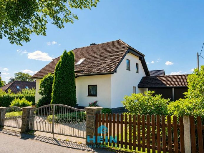 Ein Haus zum Verlieben – sonnig, freistehend und mit tollem Grundstück! – फोटो 1
