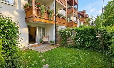 CHARMANT MIT KLEINEM GARTEN – 1776621927_e33644.jpg