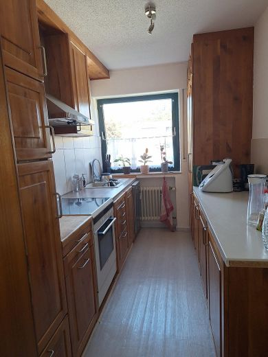 wunderschöne sonnige Wohnung mit Balkon im begehrten Stadtteil Voxtrup in Osnabrück – Küche