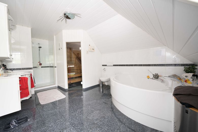1.Badezimmer