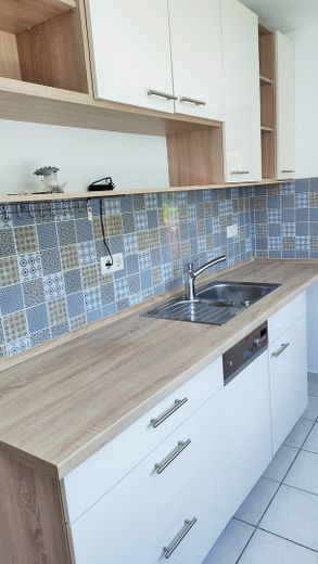 3 Zimmer Wohnung mit Gartenbenutzung – Küche