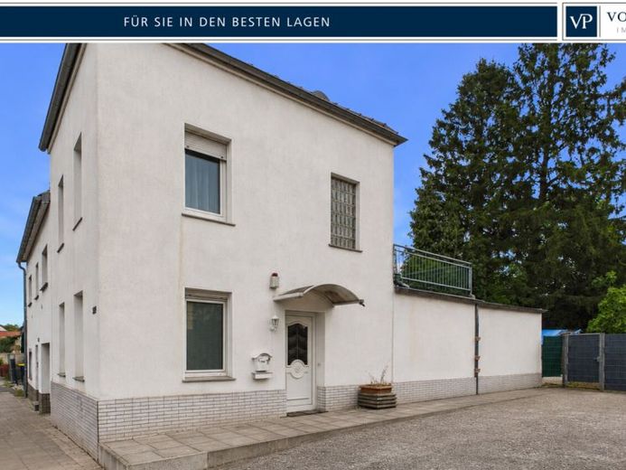 Neubau oder Bestandsnutzung: Doppelhaushälfte mit Dachterrasse und 3 Stellplätzen in Köln-Wahn! – Foto 1