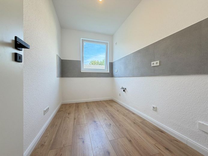 Freundliche 3-Zimmerwohnung mit Loggia & Stellplatz - Renoviert – Küche