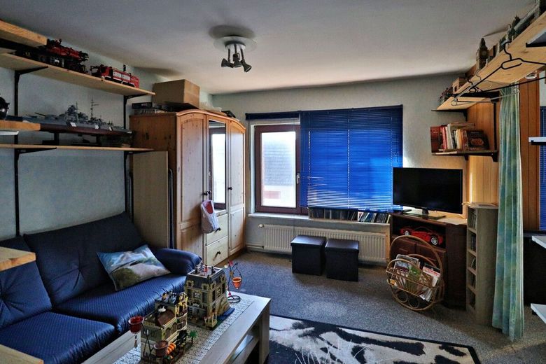 EFH mit ELW und voll ausgestatteter Oldtimer-Werkstatt - Wohnen &amp; Leidenschaft unter einem Dach – Zimmer I ELW