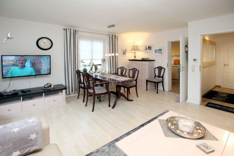 Terraced apartment in a central location – Wohnraum