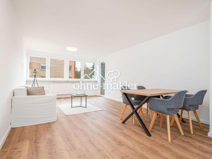 Appartement fraîchement rénové avec loggia à Nürnberg-Röthenbach – Photo 1