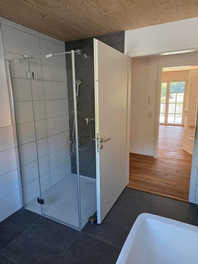 Prima occupazione: nuova costruzione di 101 m² con cucina componibile, animali domestici ammessi, balcone, 2 posti auto – Foto 7