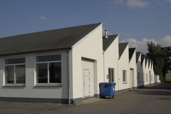 Capannone di stoccaggio/produzione 5,80€/m2, 680m2 / 500m2 / 180m2