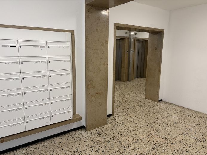 FIRST OCCUPANCY: Renovated dream home with 9th floor long-distance view & balcony - move in & feel at home – Foyer