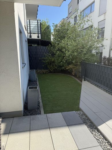 Premium-Gartenwohnung | Voll möbliert | 15 Min. bis Frankfurt – Garten
