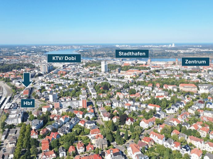 Prime location at Rostock Central Station: Modern office space of approx. 250 m² on the raised ground floor – Photo 1