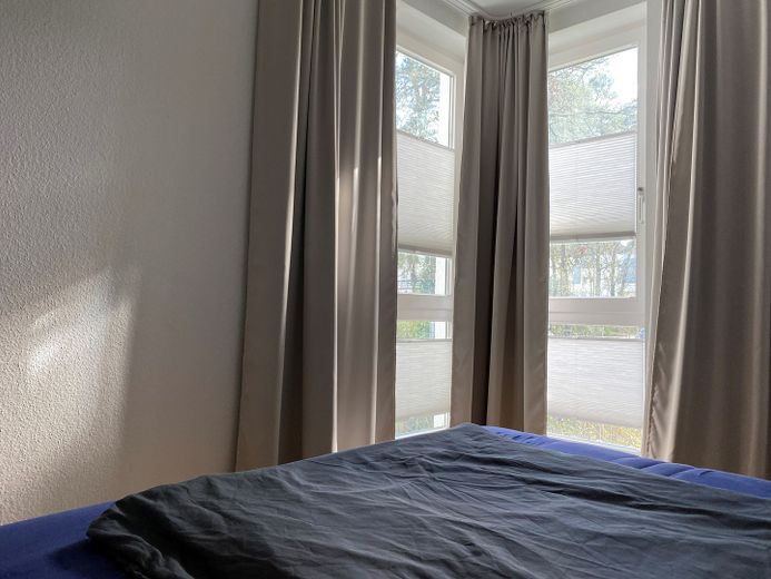 Schlafzimmer mit Doppelbett