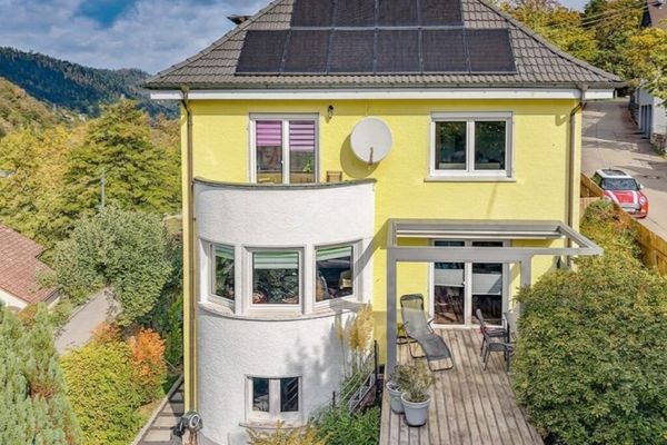 Casa unifamiliare in posizione privilegiata a Schramberg in vendita