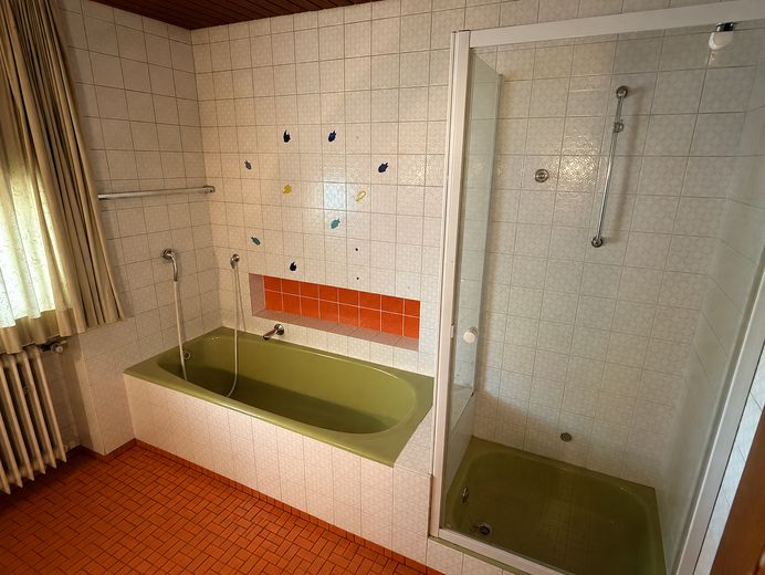Haus mit Zukunft! Zwei separate Wohnungen - getrennte Eingänge. Attraktive Möglichkeiten! – फोटो 34