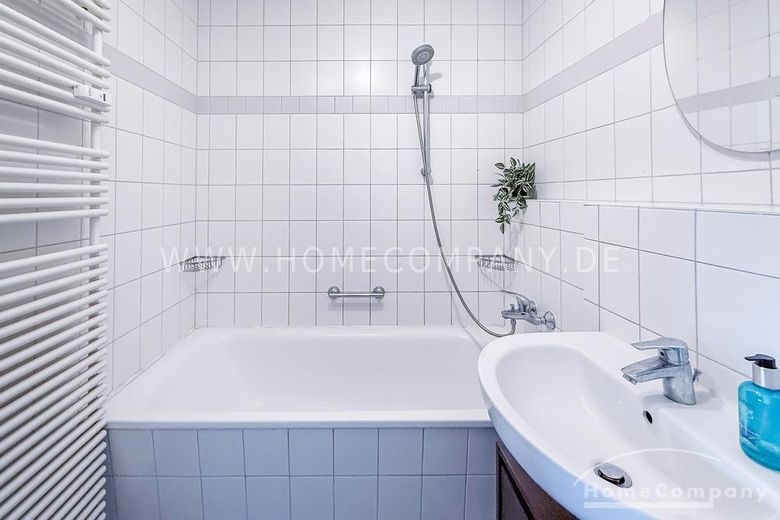 28086 HomeCompany Dresden Möbliert/Furnished 2-Zimmer Apartment mit Balkon in Dresden-Großzschachwitz max. 2 Personen – 91364c949a79469c65a3c988bc441cf8c59b0f89.jpg