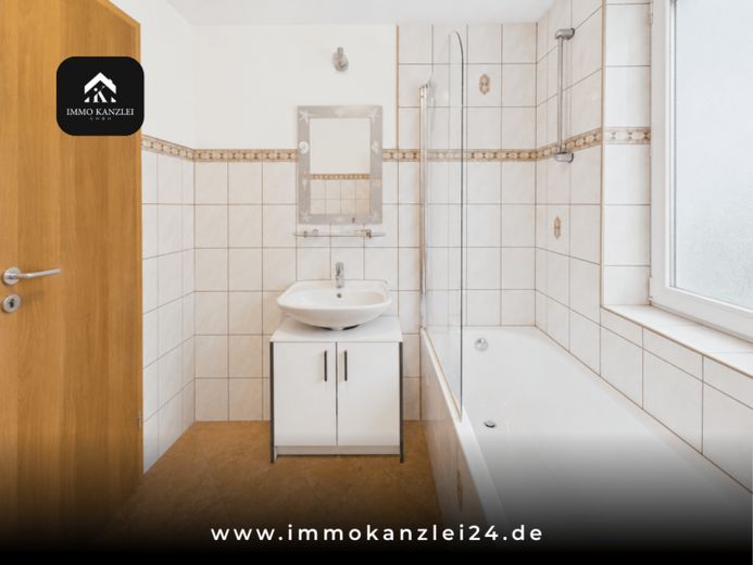 Vermietete 2-Zimmer-Wohnung in Hornberg – kompakter Einstieg in die Kapitalanlage – Foto 1