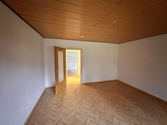 Großzügiges Einfamilienhaus mit Einliegerwohnung auf weitläufigem Eckgrundstück – Foto 16
