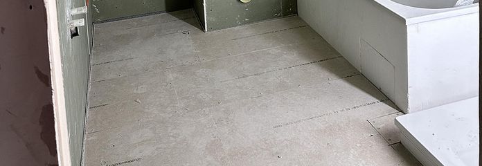 Badezimmer (ca. 5 qm)