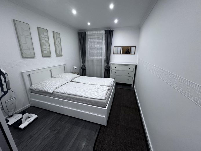 2-Zi Wohnung in Wiesbaden / Dotzheim /Bad/  Terrasse /Einbauküche/ Garage – Foto 15