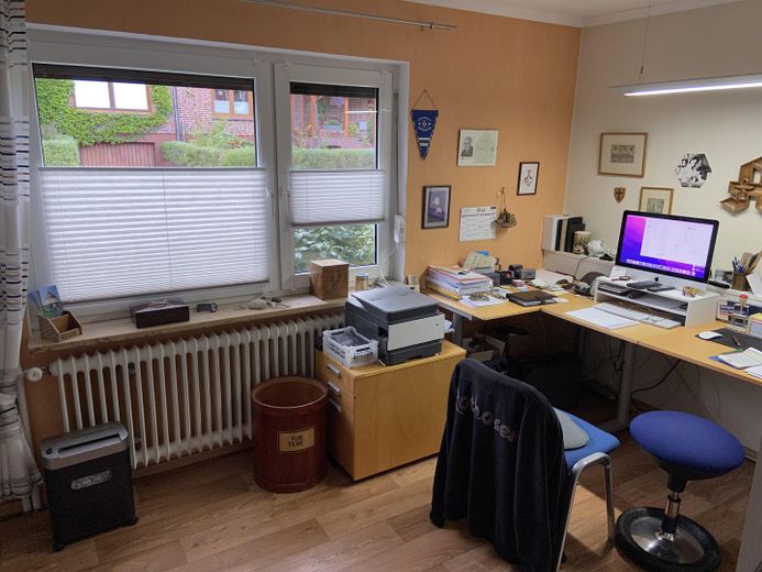 Büro EG