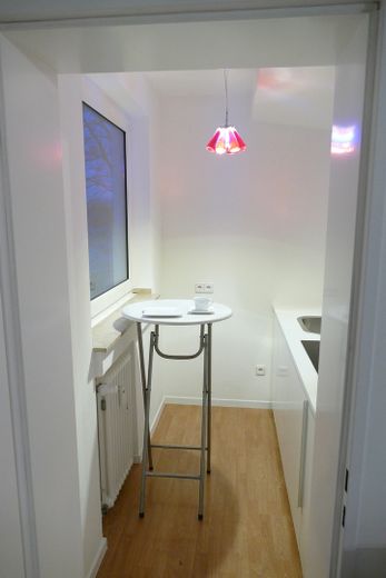 Stehtisch für 2 Personen