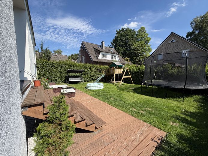 Saniertes EFH in Sasel – Garten, viel Platz, Wald-Nähe – Garten