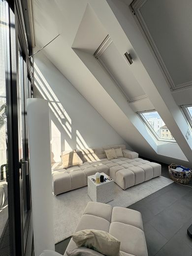 Architekten Loft Wohnung im Nordend Maisonette mit Terrasse / Atrium – फोटो 9
