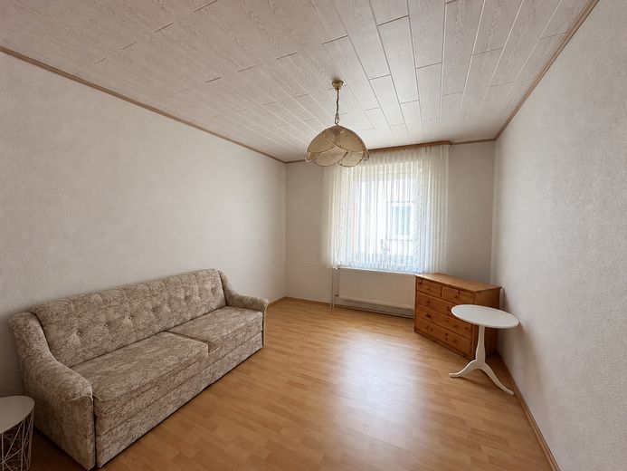 Two-family house with two garages and a large garden in Berka – Gästezimmer EG