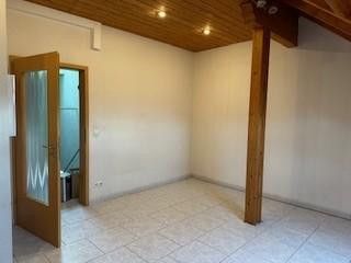 Hauswirtschaftsraum zum Flur