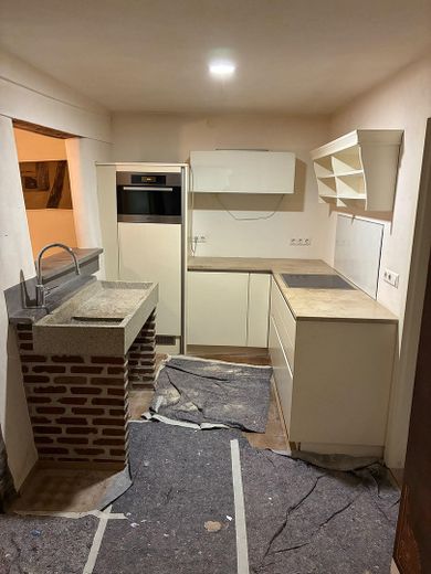 Appartement ancien de 2 pièces entièrement rénové à Stuttgart-Plieningen – Küche