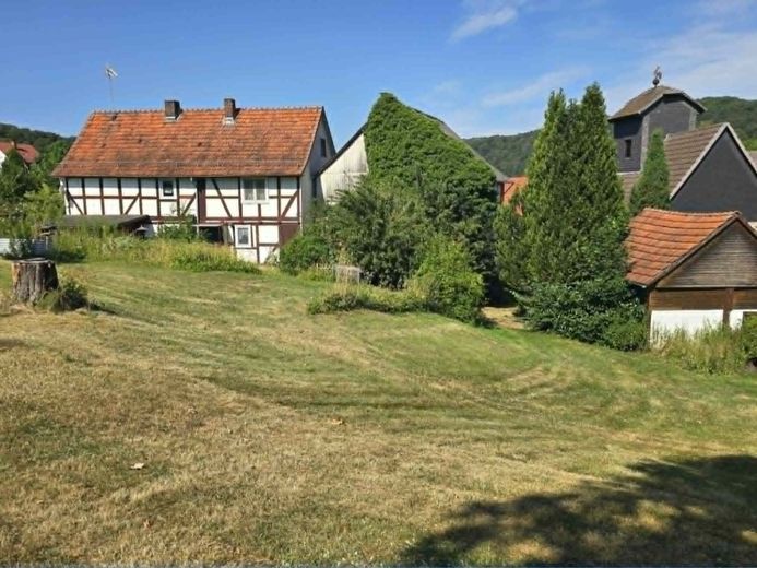 Bebra-OT, EFH + Scheune – Foto 3