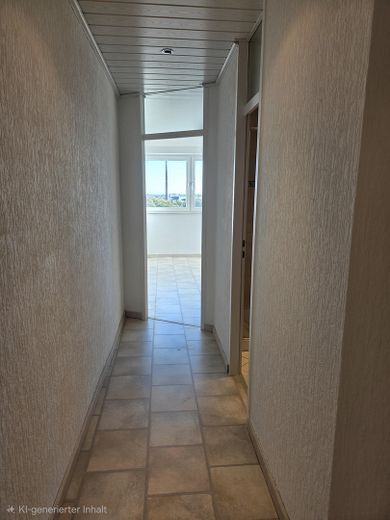 Renovierte 100 m² über den Dächern Rüttenscheids – Loggia, Lift & Fußbodenheizung – Foto 4